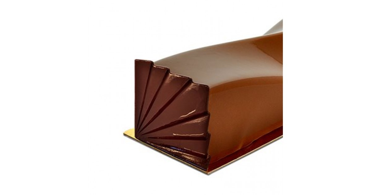 Avec ce moule à embout de bûche, réalisez vos décors en chocolat