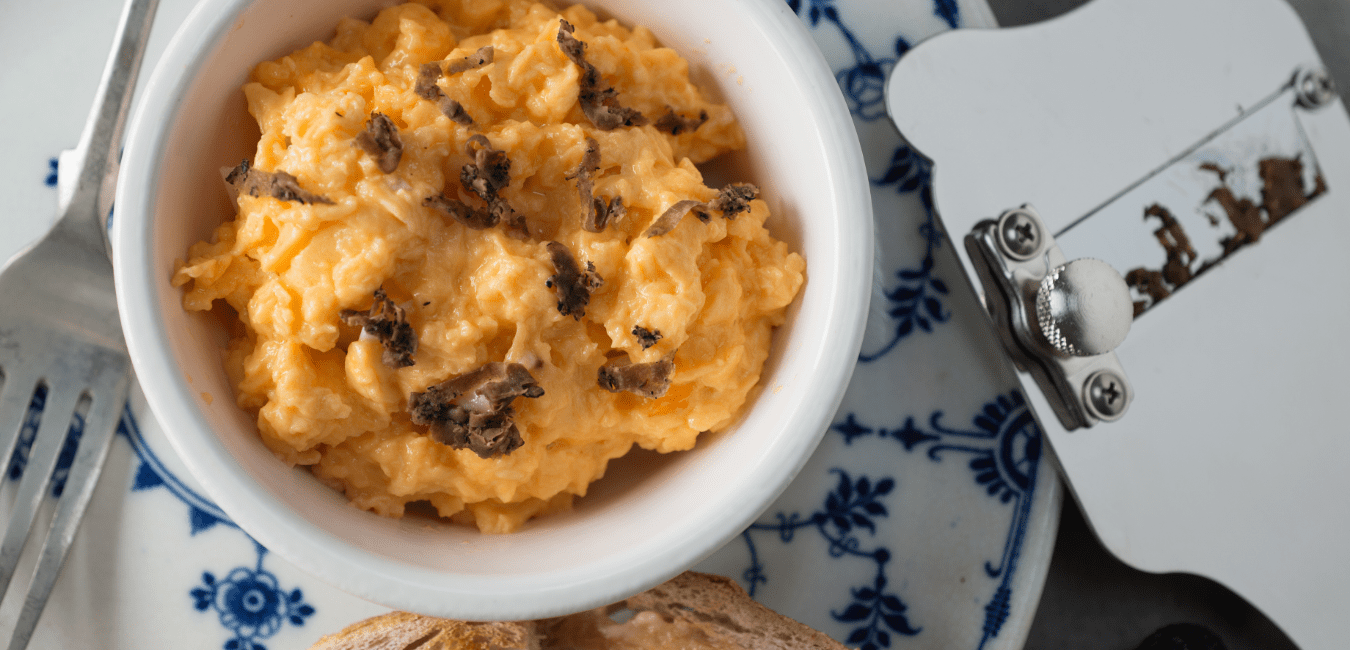 Oeufs Brouillés à la Truffe