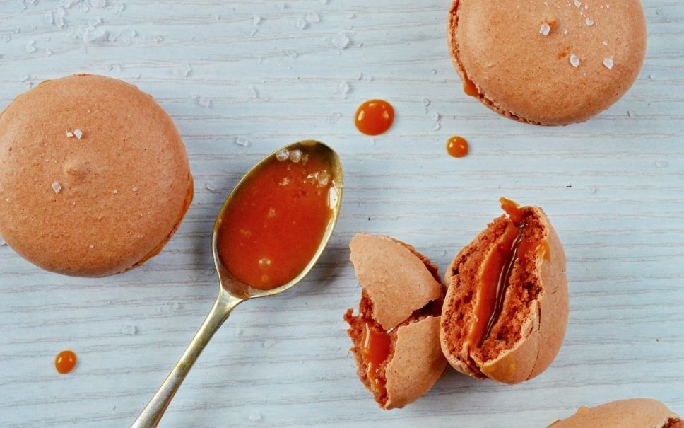 Macarons caramel beurre salé